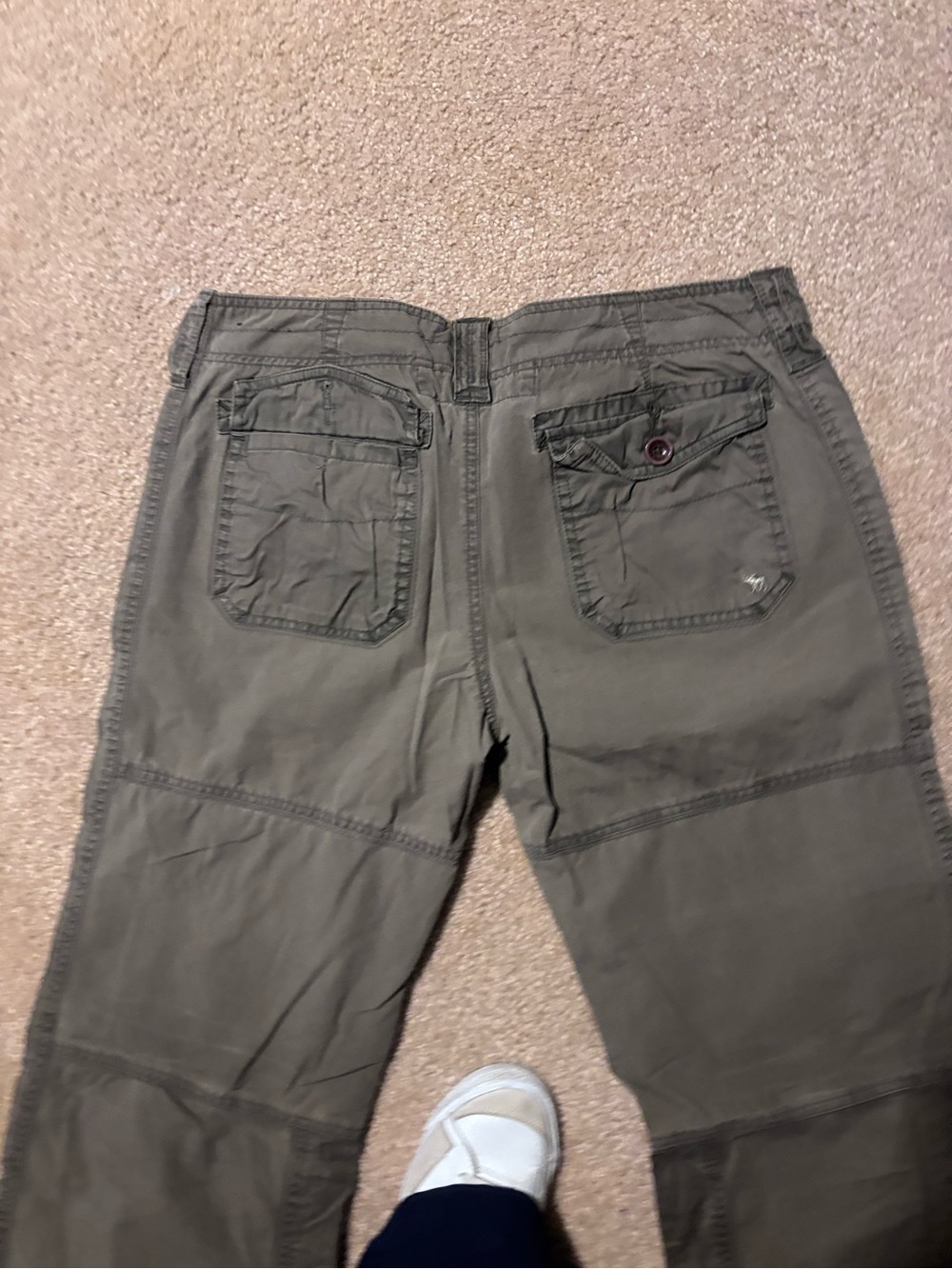 Abercrombie & Fitch Olive Wide-Leg Women's Pants
